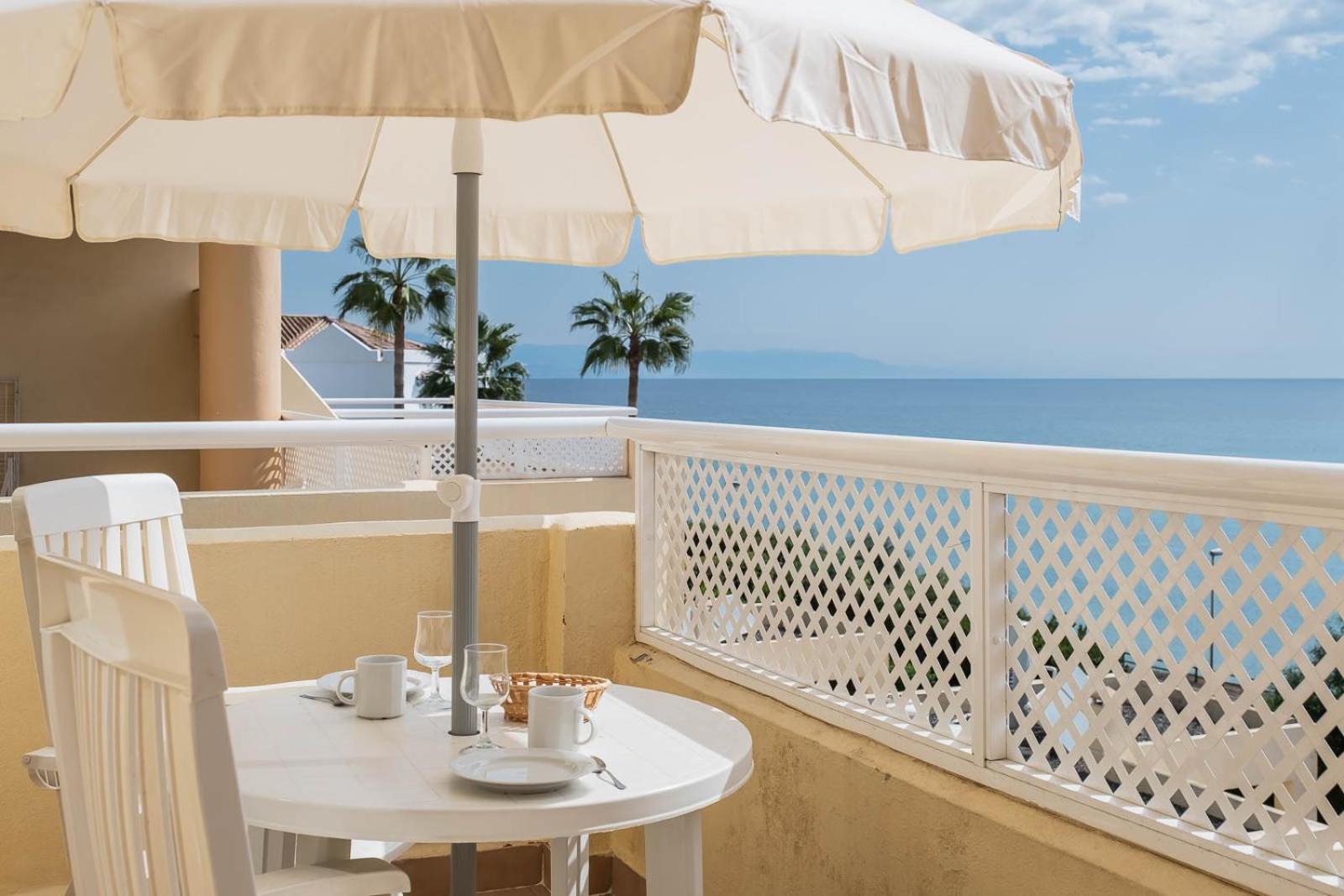 Pueblo Marina Seaside Apartaments By Alfresco Stays El Faro 外观 照片